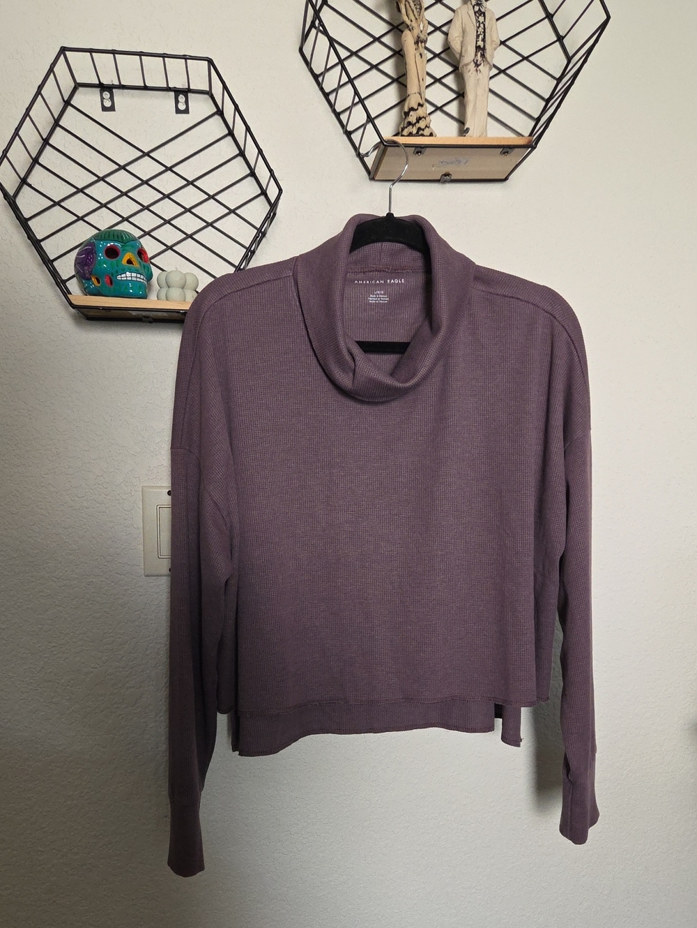 American Eagle Cropped Sweater